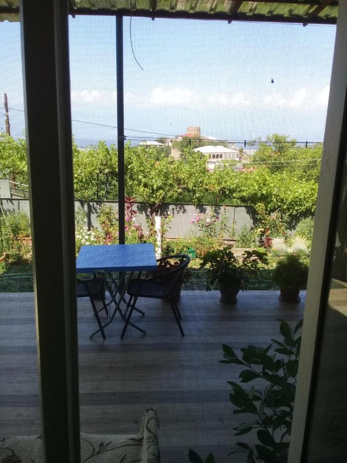 Apartment Giorgi In Sighnaghi Exterior photo