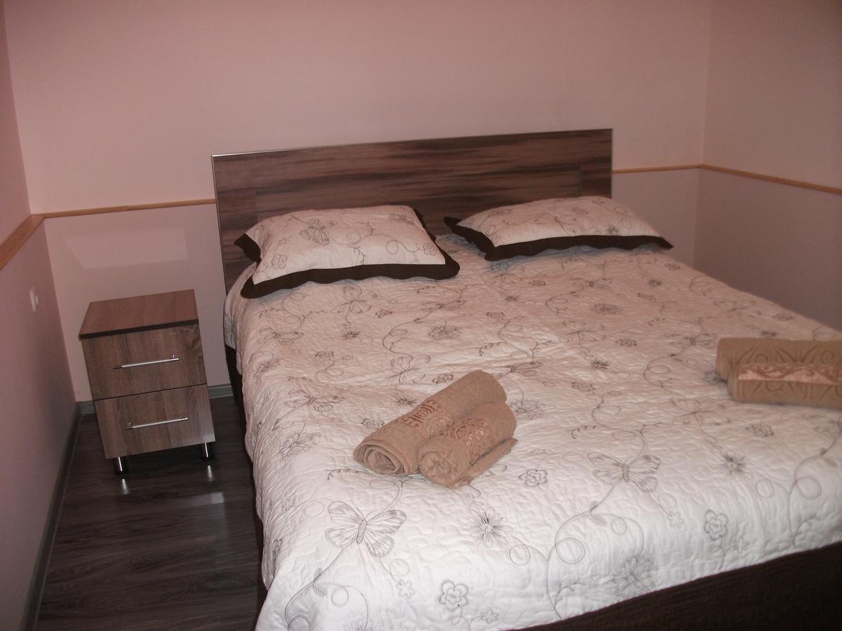 Apartment Giorgi In Sighnaghi Exterior photo